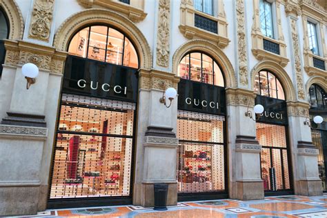 gucci company belongs to which country